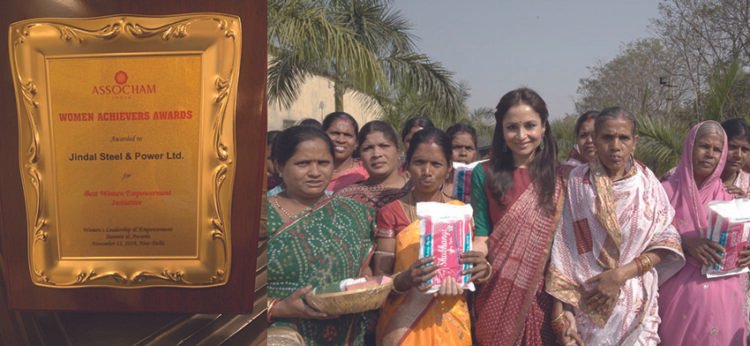 Shallu Jindal with rural women