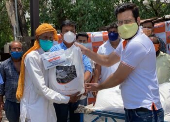 CSR: Rodic Consultants distribute 4000 ration bags to the marginalized in Kota, Rajasthan