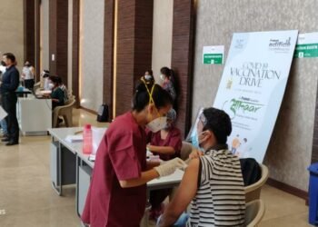 CSR: Prateek Group organises Covid-19 vaccination camp with Fortis Noida at Prateek Edifice