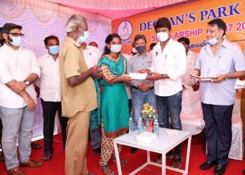 CSR: Deccan’s Park Education Scholarships to 100 School Students in Chepauk-Thiruvallikeni Region