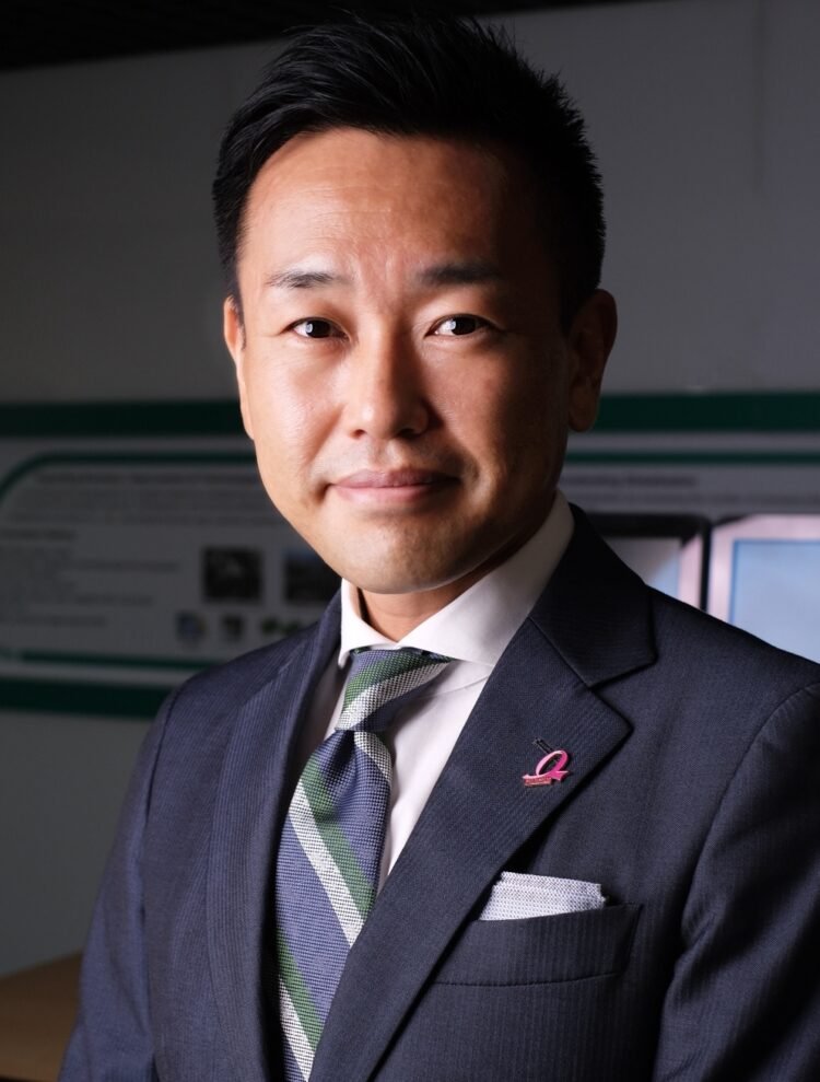 Koji Wada