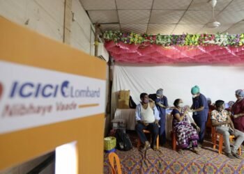 ICICI Lombard Aims to inoculate 50,000 residents in Mumbai’s Dharavi and Worli village areas