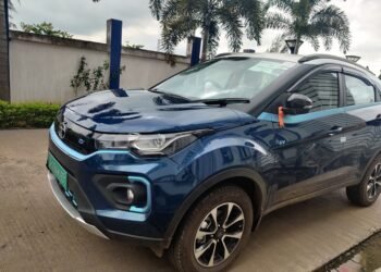 Sustainability: ESL introduces Electric Vehicles, Aiming to completely shift to EVs by 2025