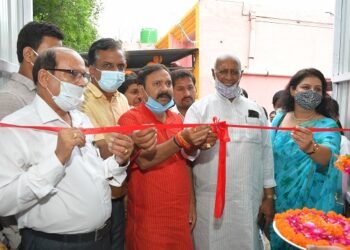 CSR: HCL Commissions two Oxygen Plants at District Women’s Hospital and Sandilla Community Health Center, Hardoi