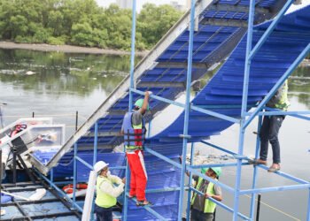 Technology that tackle floating river waste