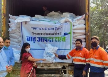CSR: Hindustan Zinc provides 1000 dry ration packets to flood affected families in Uttarakhand 2 CSR: Hindustan Zinc provides 1000 dry ration packets to flood affected families in Uttarakhand