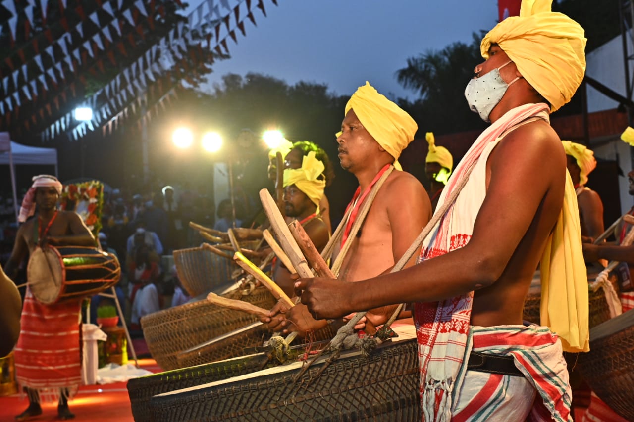 What is the aim behind organising Tata Steel Samvaad? 1 India CSR