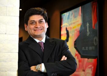 Prashant Ruia Essar Group