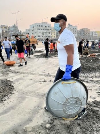 Beach Cleaning Drive with DPIFF in Mumbai 1 India CSR