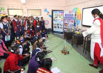 UWB’s STEM Enhancement Program: Advanced Robotics workshop organised for the rural schools