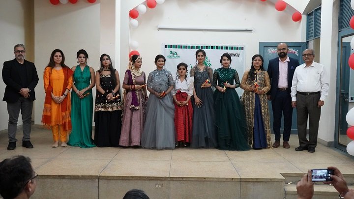 CSR Amway providing economic opportunities to women by skilling them. Photo: India CSR