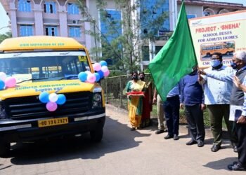 CSR in Odisha: JSPL Foundation Flags-off Swasti Express for Senior Citizens & School Buses for Kids