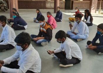 CSR: Online access to educational content in local language to rural students