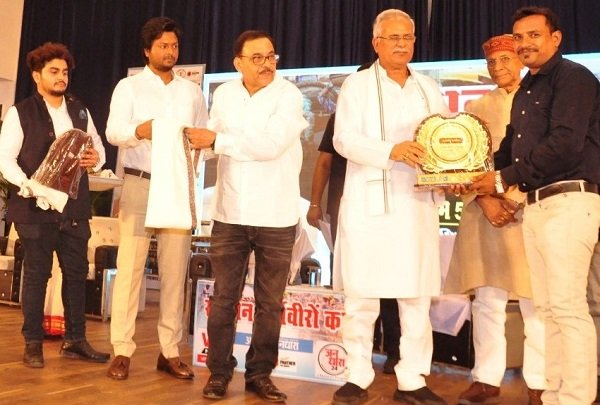 बालको परिवार के तीन श्रमवीरों को मिला ‘कर्मवीर सम्मान’ 2 India CSR