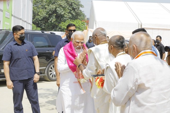 CSR: PM Modi Inaugurates Akshaya Patra’s New Kitchen in Varanasi 2 India CSR