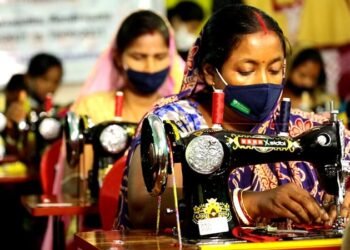 SIDBI setting up 300 Swavalamban Silai Schools to Entrepreneurship among women in villages