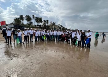 CSR: Essar joins hands with the Indian Coast Guard for the largest coastal cleanup drive