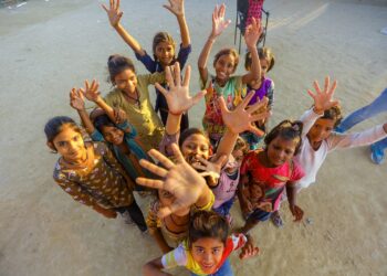 Free education to students - India CSR