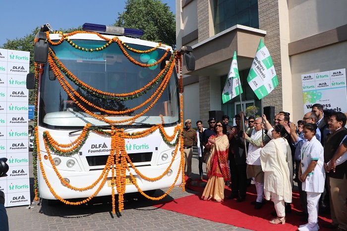 Photo: Haryana Chief Minister Shri Manohar Lal Khattar launches ‘Wellness on Wheels’- a mobile health screening initiative by DLF Foundation & Fortis Gurugram