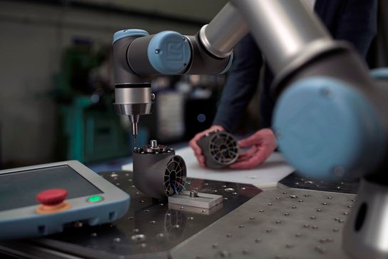 Product Review: Cobots for Diverse Industries 2 India CSR