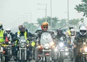 CSR Royal Enfield & Shikhar Dhawan Foundation ride together for Miles for Smiles
