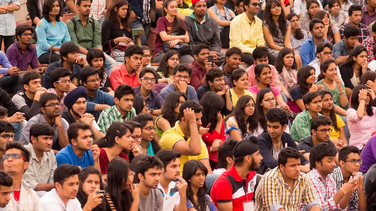 Nai Manzil Scheme: Empowering Minority Youth in India 1 Empowering Minority Youth - India CSR