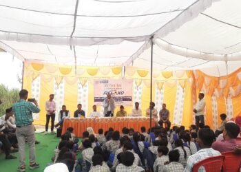 The admirable efforts of Relaxo to offer rural residents equitable educational opportunity resulted in the satisfactory resolution of GPS Karanpur's problems.