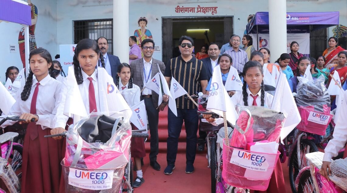 CSR: RBL Bank Distributes 100 Bicycles To Underprivileged Girls In ...