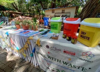 Ekonnect Knowledge Foundation and RUR Green Life Pvt Ltd to promote effective waste management in Mumbai