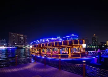 Experience Extravagance: A Guide to Luxury Dhow Cruise in Dubai