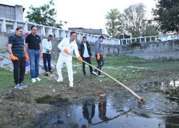 विश्व जल दिवस पर हिंदुस्तान जिंक द्वारा झील स्वच्छता अभियान