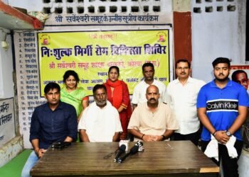 सीएसआर (CSR): बालकोनगर अवधूत आश्रम में 161 जरूरतमंदों को दी गई मिर्गी की दवा