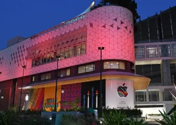 Apple Carbon-Neutral Stores