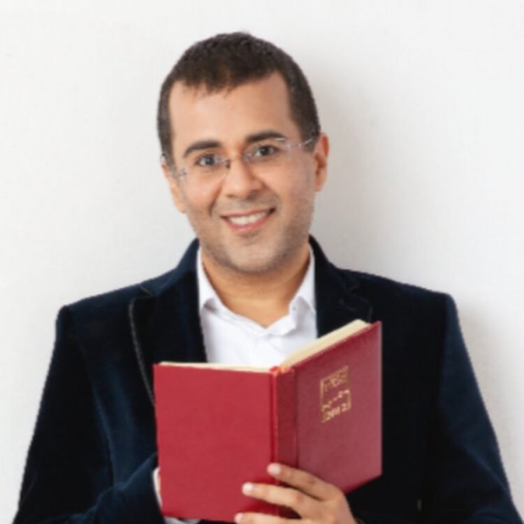 what-is-the-email-address-of-chetan-bhagat-india-csr