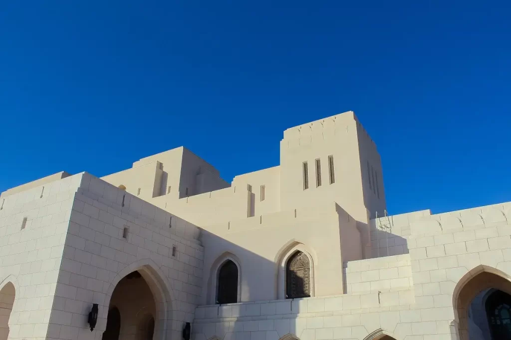 Discover the Stunning Architectural Masterpieces of Oman