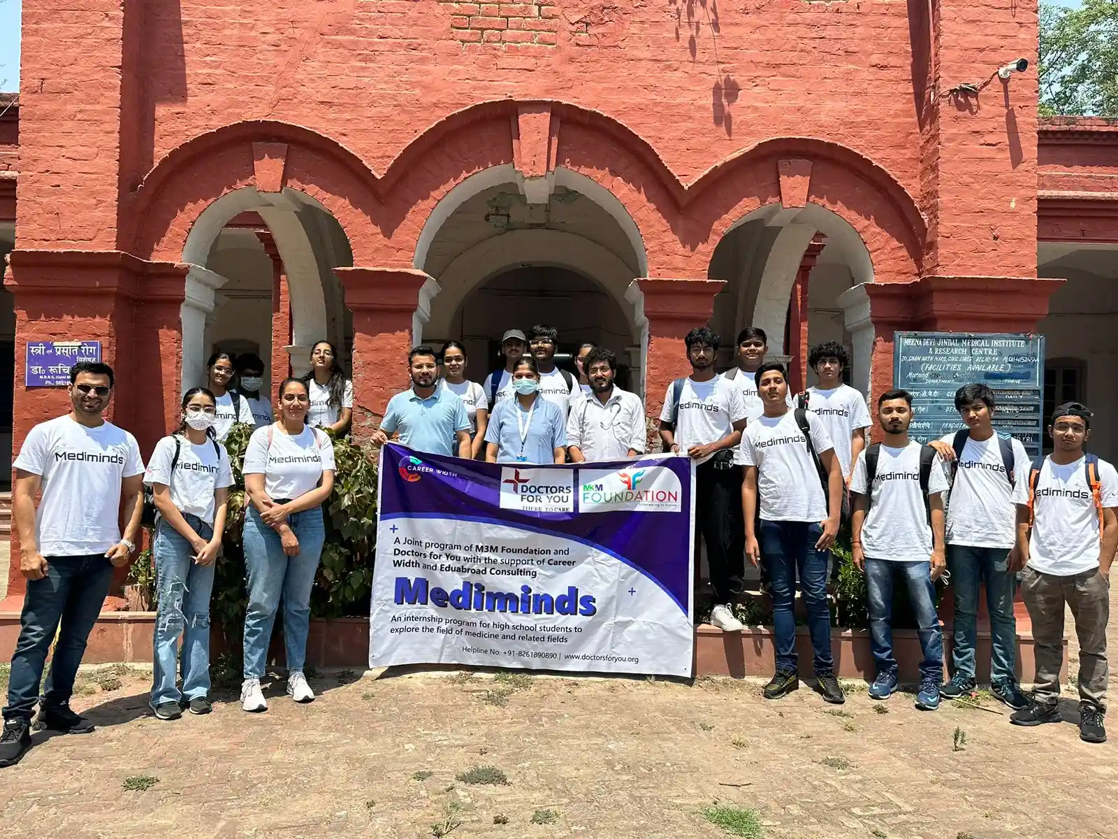 CSR: M3M Foundation Joins Doctors for You & Career Width for MEDIMINDS Internship Program 1 CSR: M3M Foundation Joins Doctors for You & Career Width for MEDIMINDS Internship Program