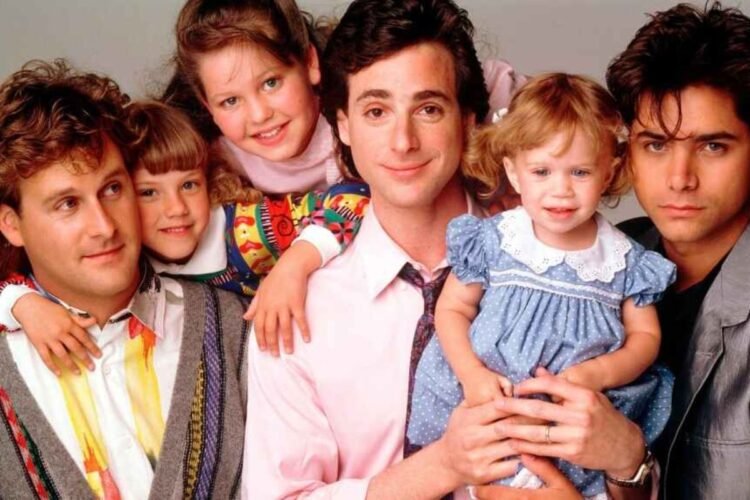 John Stamos' Rollercoaster Journey from Reluctance to Acceptance in 'Full House