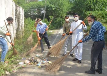 Hindustan Zinc's Zawar Mines Joins 'Ek Tarikh, Ek Ghanta, Ek Saath' on Gandhi Jayanti 8 Hindustan Zinc's Zawar Mines Joins 'Ek Tarikh, Ek Ghanta, Ek Saath' on Gandhi Jayanti