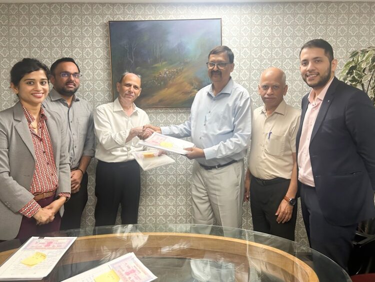 Bajaj Hindusthan Sugar and EverEnviro, Join Hands to Produce Compressed Biogas 1 Bajaj Hindusthan Sugar and EverEnviro, Join Hands to Produce Compressed Biogas