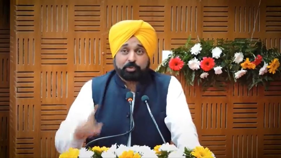 The Schools of Eminence (SoE) in Punjab: Evolution, Concept, Vision, Objectives, Pillars, Features, Focus Areas, Roles of Stakeholders Explained 3 Bhagwant Mann, the Chief Minister of Punjab, officially opened the 'School of Eminence' in Ludhiana
