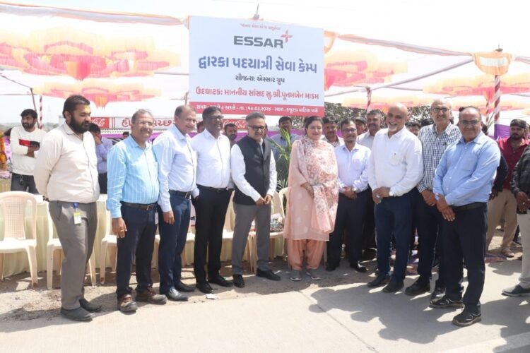 CSR Essar Foundation organises 'Dwarika Padyatra Seva Camp' for Pilgrims
