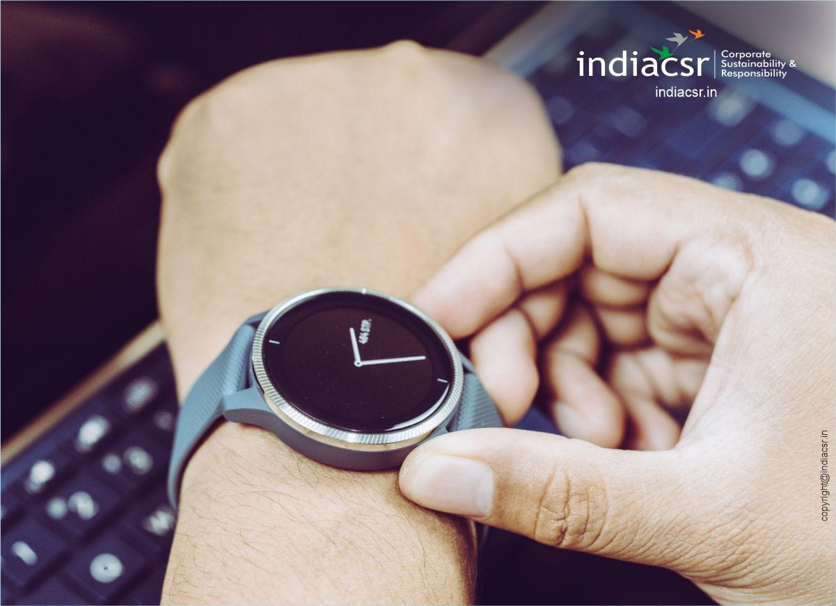 Make a Statement with These 3 Aesthetic AMOLED Display Watches 1 3 Aesthetic AMOLED Display Watches