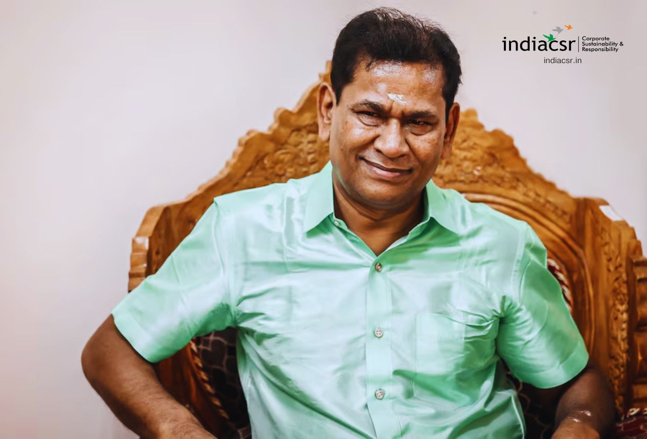 Santiago Martin: From Teashop to Lottery King - The Rise and Fall 1 India's 'Lottery King' Rises as Leading Political Contributor in an Opaque System