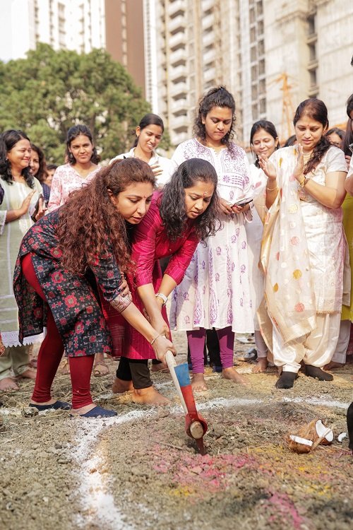 Lodha Breaks Ground with Inauguration of First All-Women Construction Management Team 1 Lodha Breaks Ground with Inauguration of First All-Women Construction Management Team