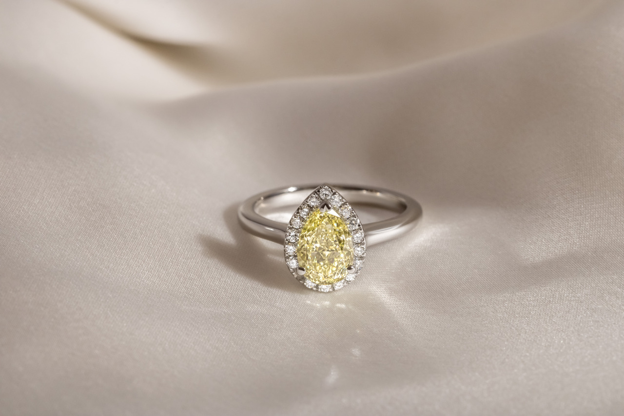 Gorgeous Gems: Exploring 2 Carat Yellow Diamonds 1 Diamonds