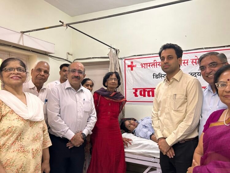 विश्व रक्तदाता दिवस पर हिन्दुस्तान जिंक कर्मियों ने किया 32 यूनिट रक्तदान