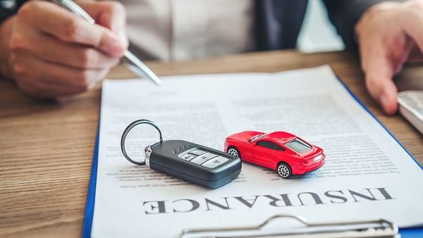 Tips to Save on Car Insurance Premium