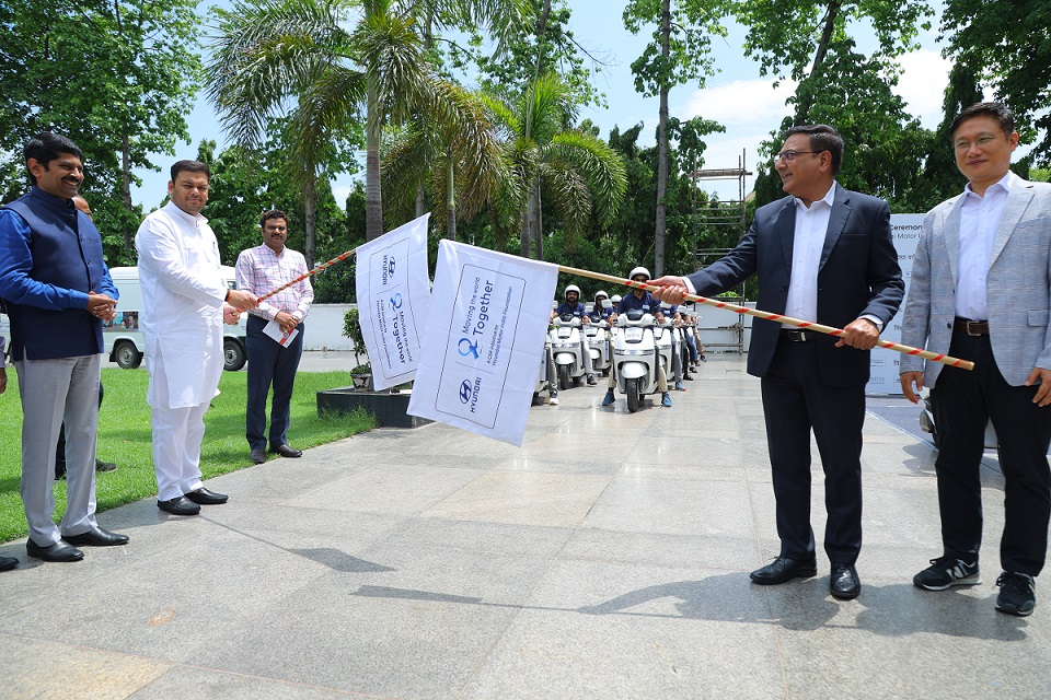 CSR: Hyundai Motor India Foundation Expands Vidya Vahini to Benefit 30,000 Students in UP & Haryana