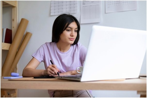 What Differentiates a Good Assignment Help Website in India from a Bad One