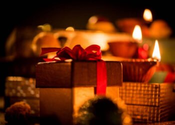 Last-Minute Diwali 2024 Gift Ideas Under Rs 999 for Loved Ones